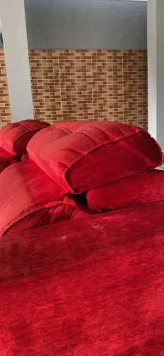 Sofá reclinável que vira cama