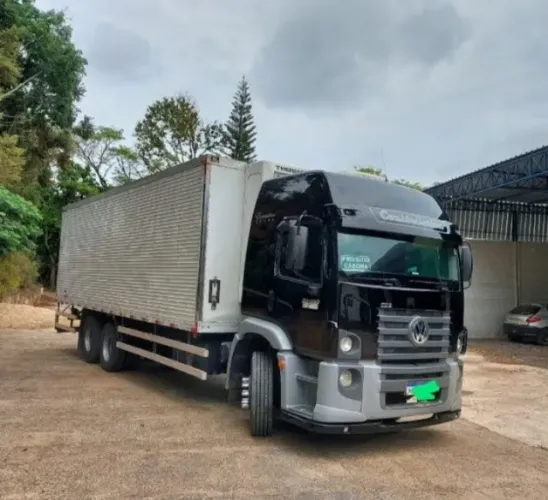 Vw 24250 Truck baú frigorífico 2012