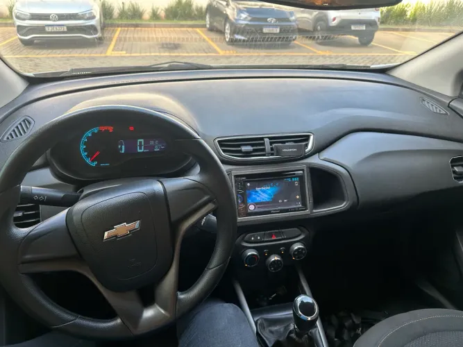 Chevrolet Onix Hatch LT 1.4 8V Flex Power Mec. 4P 2013