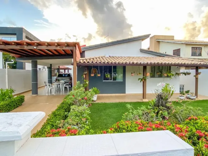 Linda casa de 3/4 no Loteamento Vilas do Jacuípe