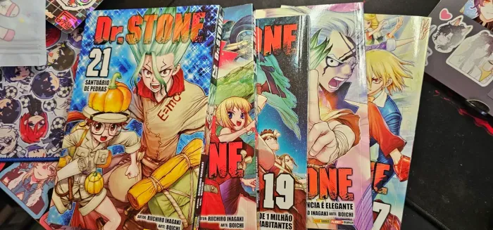 Mangá Dr stone vol 17 ao 21