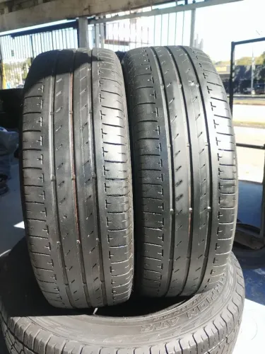 Pneu 195/65/15 Bridgestone Ecopia - 80% Borracha, ótimo estado 