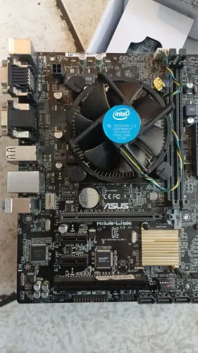 Placa mãe ASUS H-110M C/BR e processador i5 7° geração