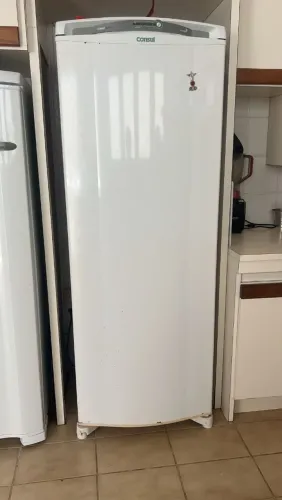 Geladeira consul 300l