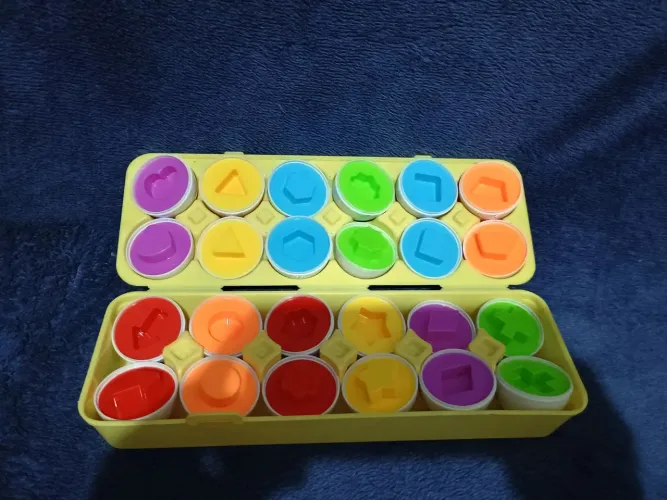 Ovos geométricos Montessoriano