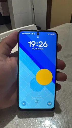 Galaxi S21 FE,256 Gb,8gb de ram.