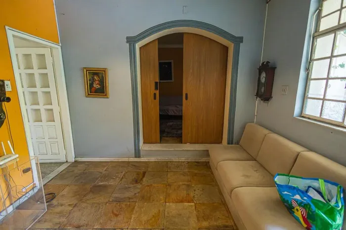 Casa à Venda - Santa Terezinha, 10 Quartos, 469 m2
