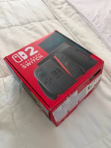Nintendo Switch 2 + 2 jogos - comprado em junho/26