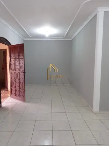 Casa à Venda Parque Cuiabá - Via Pública