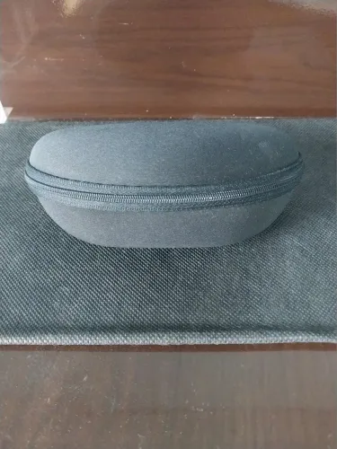 Case para Óculos Escuros - Preto