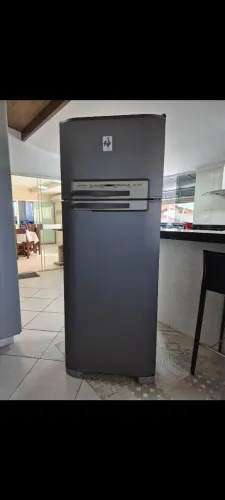 Geladeira Electrolux Frost Free 411L