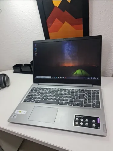 Notebook Lenovo processador i5 10 geração  Memória ram 8 giga SSD 256 gb 
