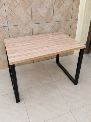 Mesa mdf quadrada