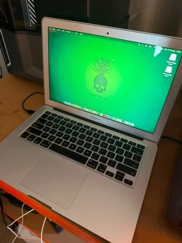 MacBook Air 2019 (modelo A1932)