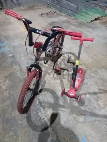 Bicicleta e patinete