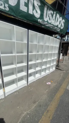 Estantes colmeias cada uma 350$