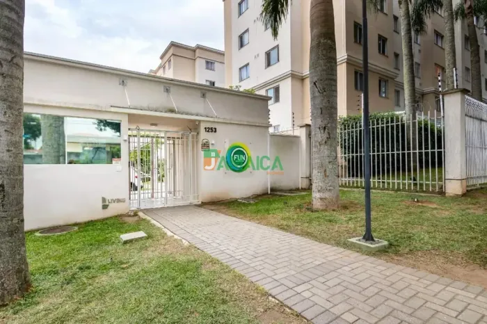 Apartamento 65m² 2 Dormitórios com Suíte para Aluguel no Cajuru, edifício funn em Curitiba