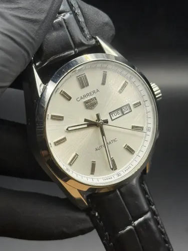 Tag Carrera Couro Preto - 41mm - Safira - Automático
