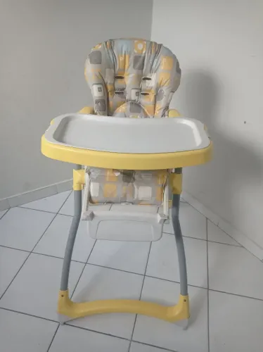Cadeira alimentação