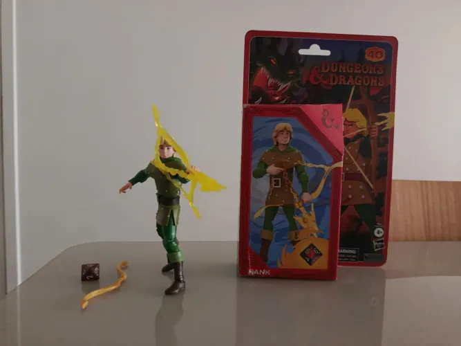 Hank Ranger Action Figure Dungeons & Dragons 40 Anos Hasbro - Novo