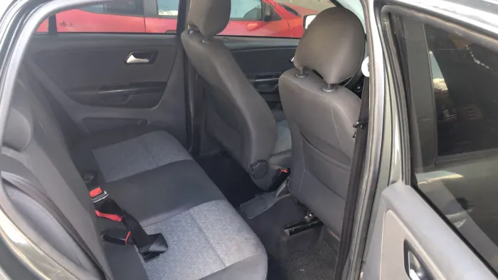 Volkswagen Fox 1.0 MI Total Flex 8V 5P 2014
