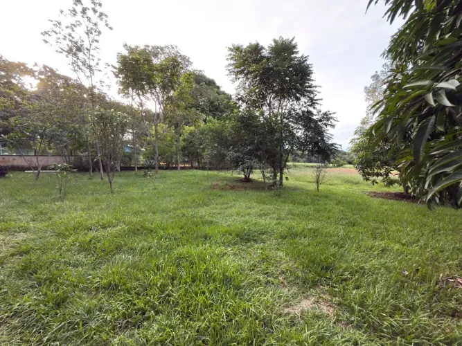 Chácara Entre Aragoiânia e Próximo Campos Dourado