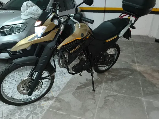 LANDER XTZ250