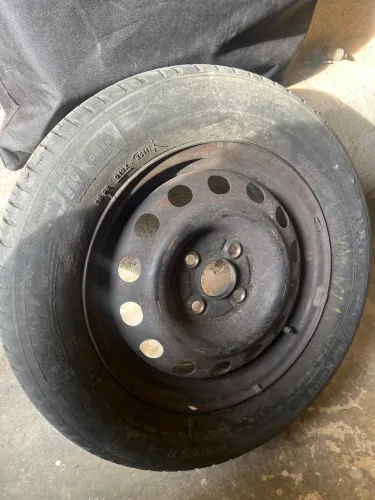Rota e pneu 185/65 aro 14