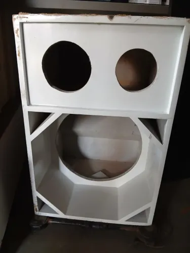 Vendo caixa de som automotivo 15 polegadas 