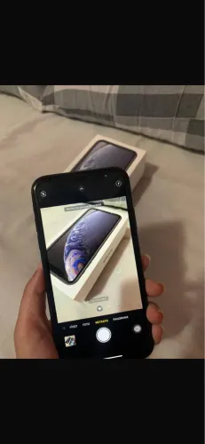 iPhone XR completo