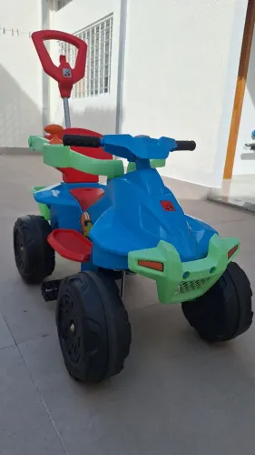 Quadriciclo Infantil Bandeirante
