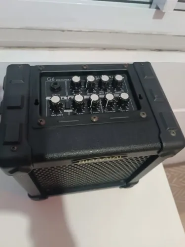 Cubo Amplificador Giannini G6 Mini - Com Efeitos e Entrada Mic - Bom Estado