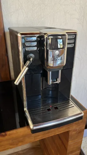 Máquina de Café Gaggia Anima (Pannarello) - Superautomática em Excelente Estado