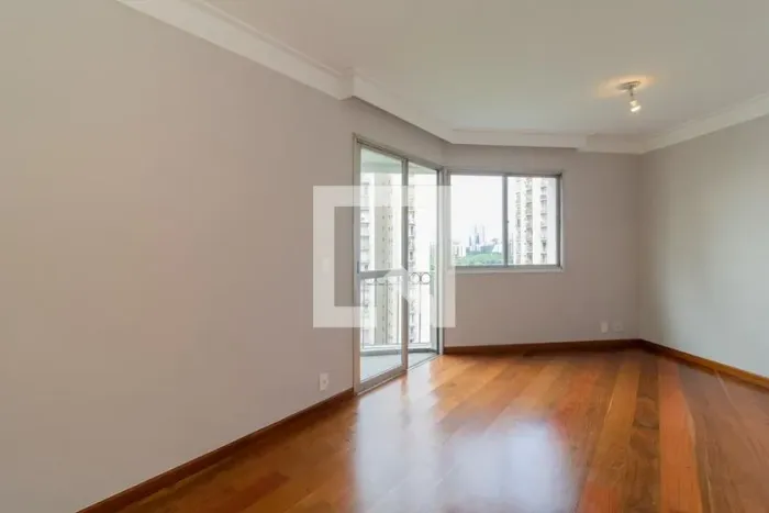 Apartamento à Venda - Vila Olímpia, 1 Quarto, 56 m2