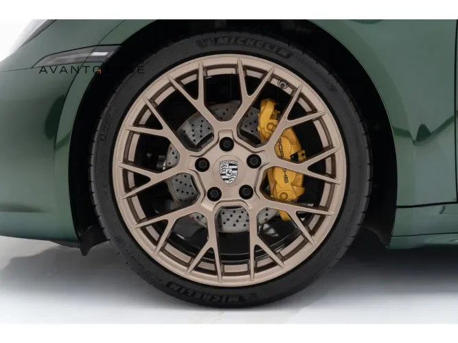 Porsche 911 Carrera 3.0 24V H6 PDK 2021