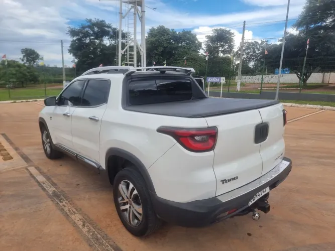 Fiat Toro Volcano 2.0 16V 4X4 TB Diesel Aut at9