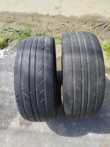 Pneus aro 17 (o par 230)