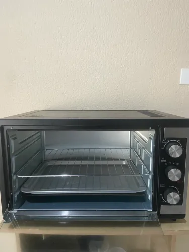 Forno elétrico Britânia 49L