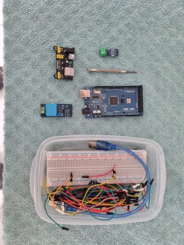 Kit Arduino Mega 2560 com Protoboard, Sensores e Jumpers