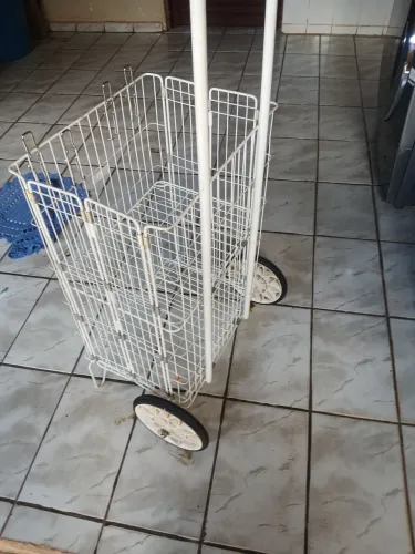 Vendo carrinho de feira 