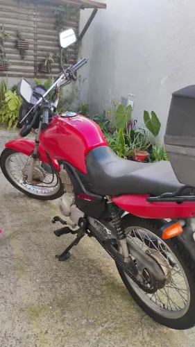 Moto FAN 125 ES 2013 baixa quilometragem, única dona