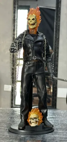 Vendo Motoqueiro Fantasma 1/6 Hot Toys