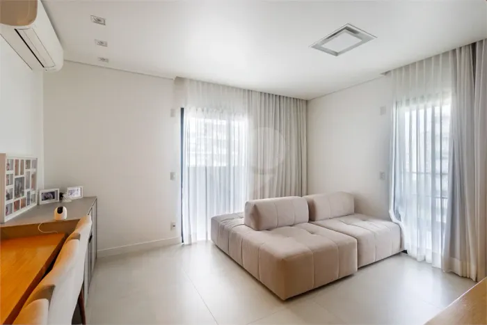 Apartamento com 3 quartos à venda ou para locação em Pinheiros - SP