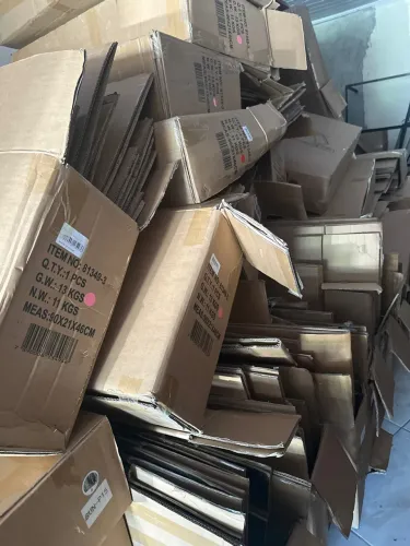 Caixa de papelão reforçada para mudança com 90X21X46 e 68x54x22