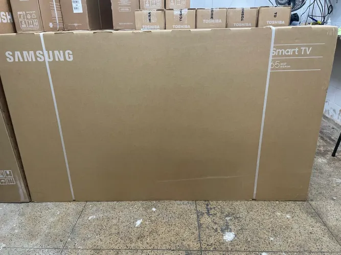 Tv 65 polegadas Samsung smart 4k