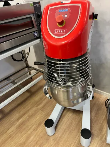 Batedeira planetária 18L Gpaniz - 220v mono - nova pronta entrega