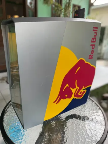 frigobar RedBull