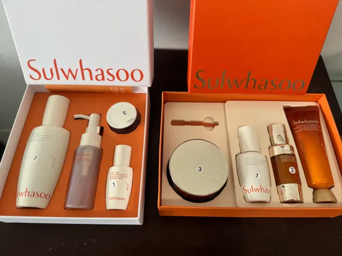 Vende-se dois kits de produtos de beleza coreano original e novo | Sulwhasoo