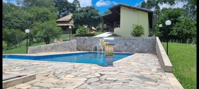 Casa com 3 dormitórios à venda, 500 m² por R$ 1.300.000 - Igaratá - Igaratá/SP