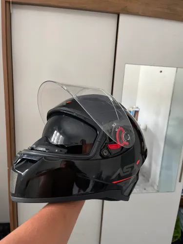 Capacete asx com óculos escuro interno